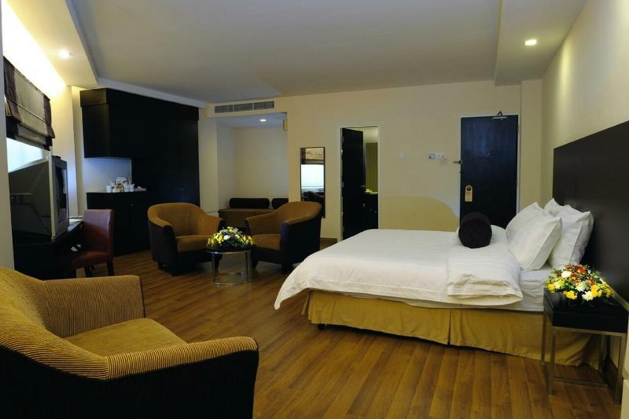 Hotel Sentral Riverview Melaka Zewnętrze zdjęcie
